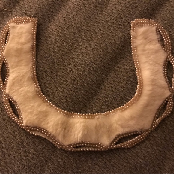 Vintage pearl sweater cuffs - Picture 3 of 6